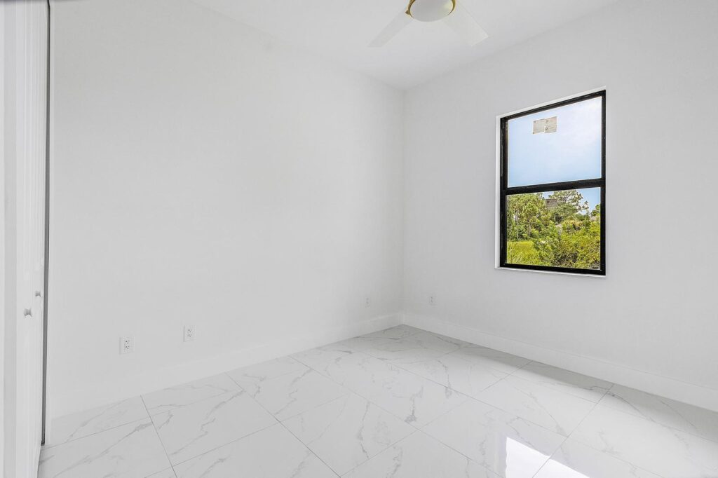 WhatsApp Image 2025-05-08 at 5.42.20 PM (4)